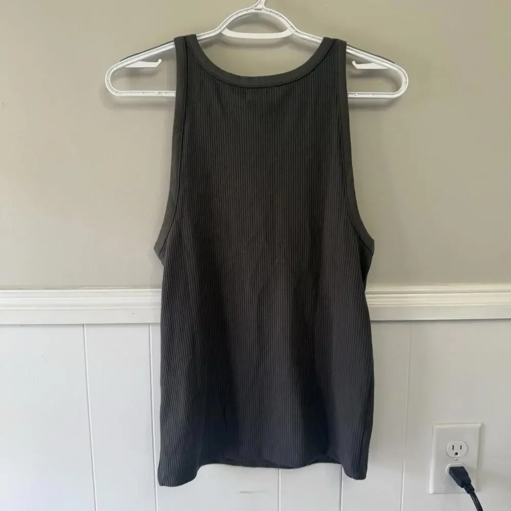 Faherty Featherweight Freestyle Tank in Washed Black Sz L NWT $68 Casual Basic - Picture 3 of 4